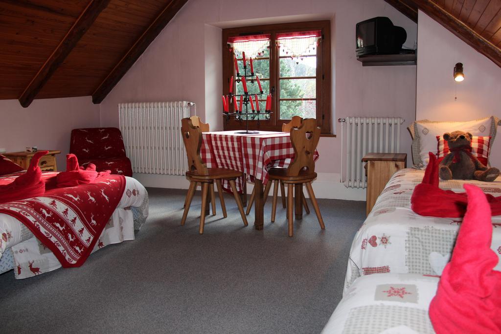 Hotel La Tapia Autrans-Meaudre-en-Vercors Kamer foto