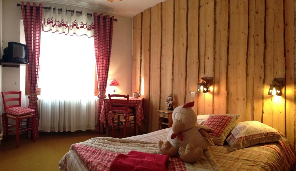 Hotel La Tapia Autrans-Meaudre-en-Vercors Kamer foto