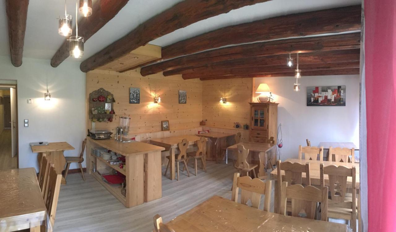 Hotel La Tapia Autrans-Meaudre-en-Vercors Buitenkant foto